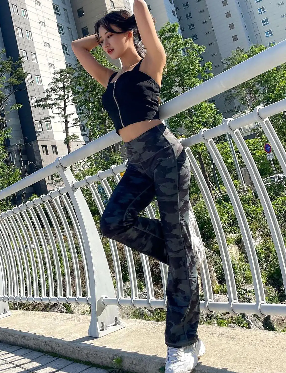 29 31 33 35 37 High Waist Printed Bootcut Leggings dimgray brushcamo ins_yogastudio