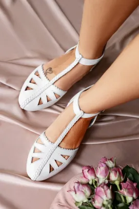 Bounty T-strap Leather Sandals in White