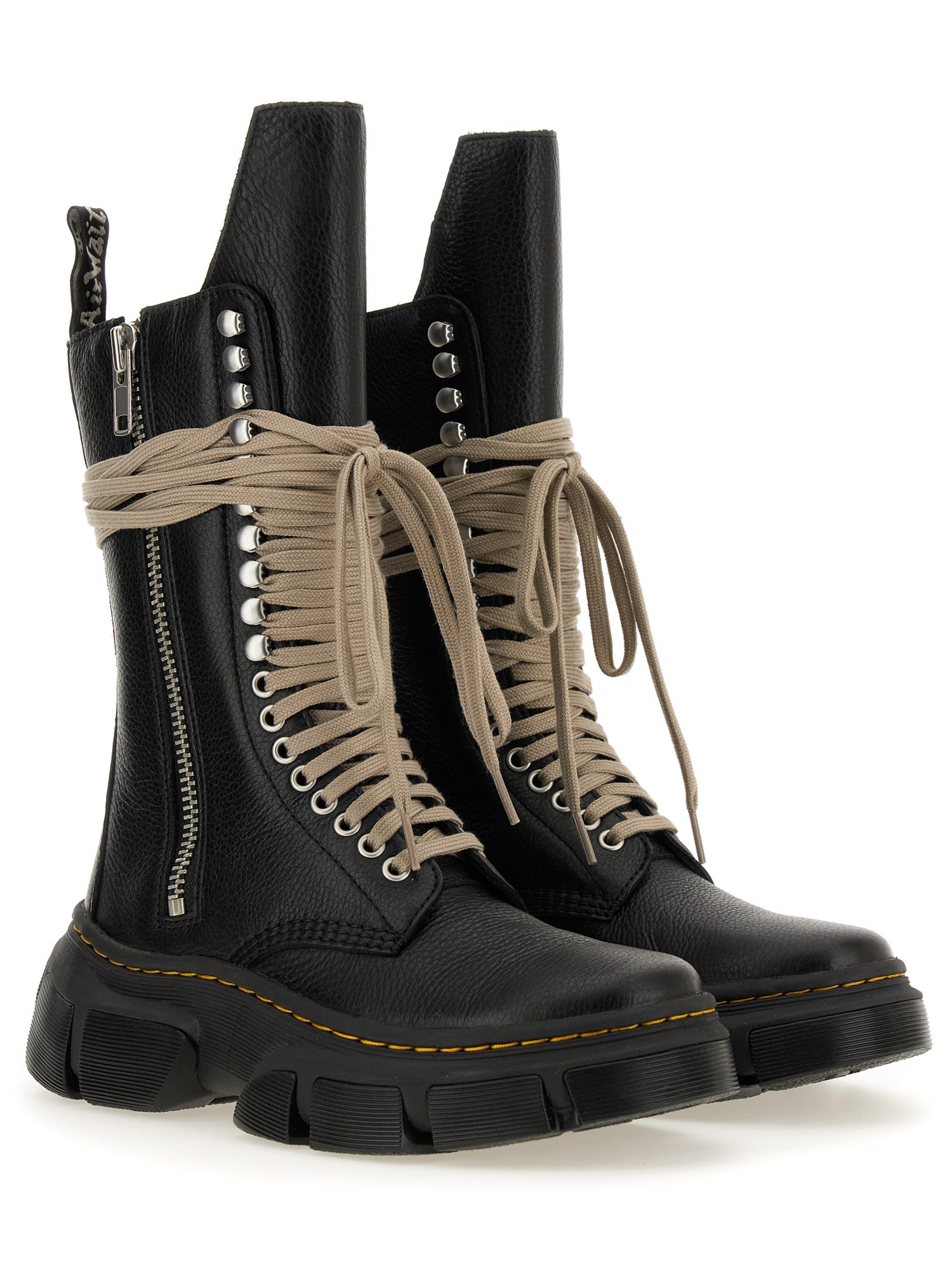 DR. MARTENS X RICK OWENS    1918 DMXL LEATHER BOOT