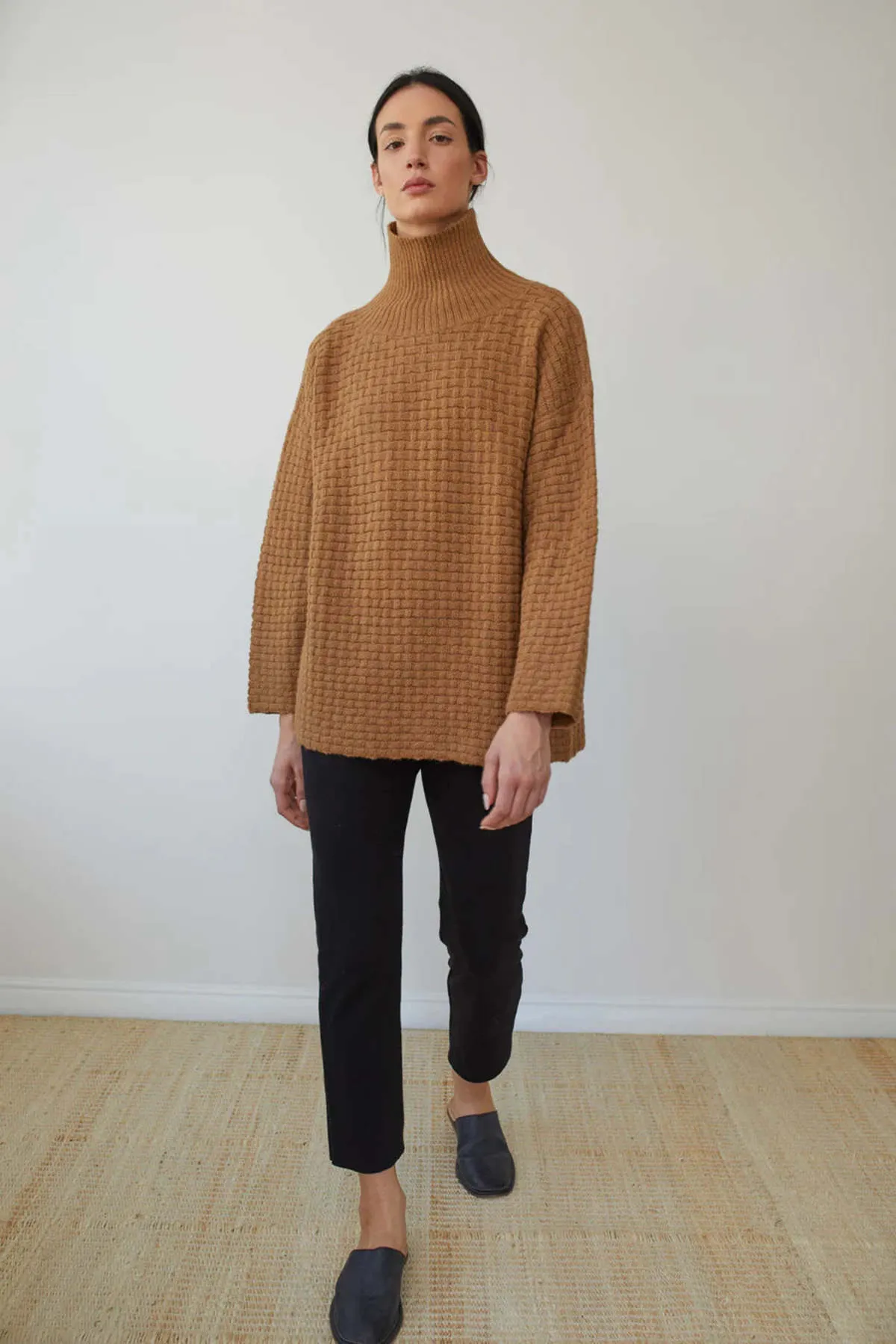 Lattice Turtleneck - Fawn