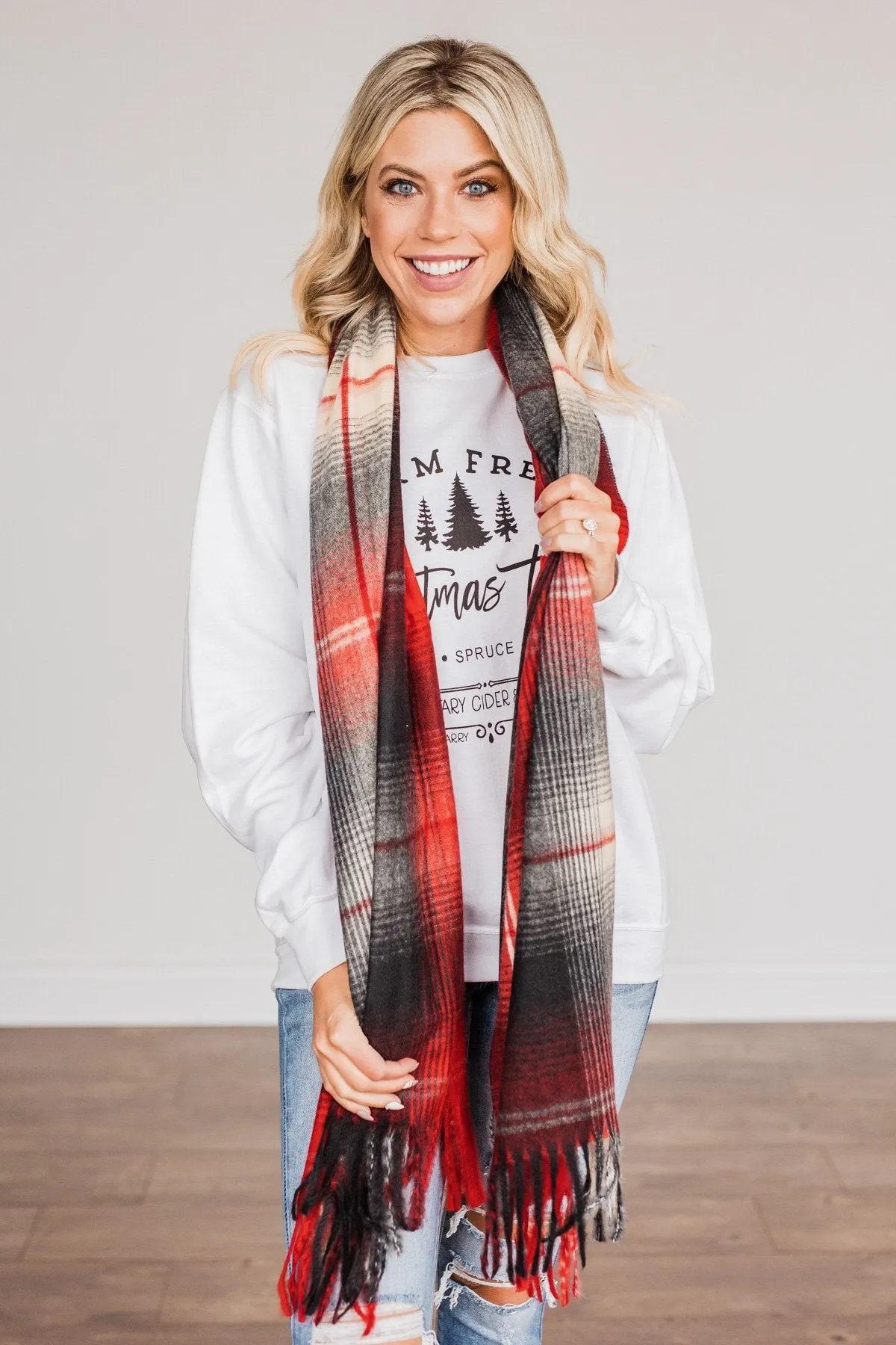 Looking Elegant Blanket Scarf- Red & Black