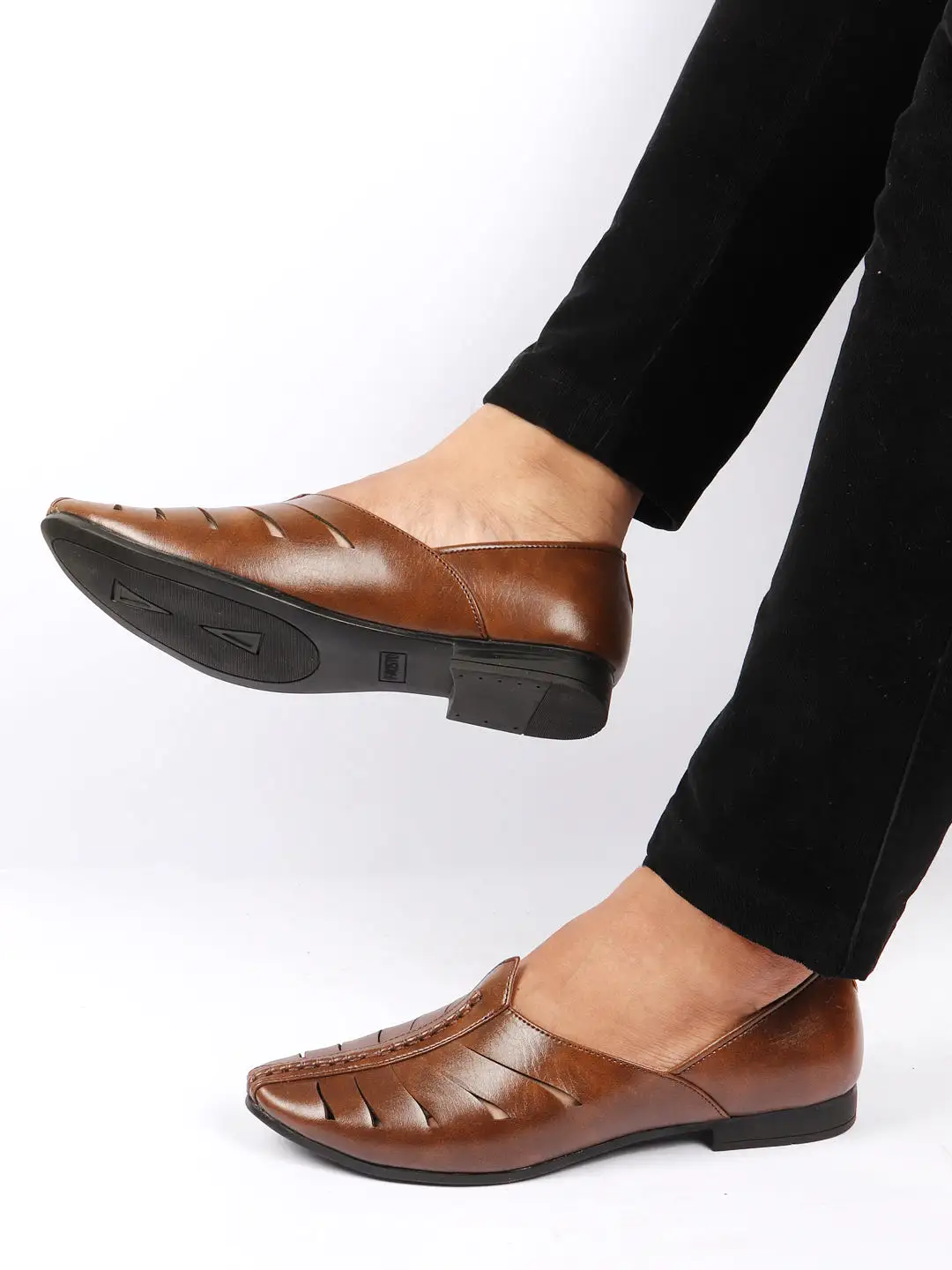 Men Brown Ethnic Wedding Party Laser Cut Design Slip On Juttis and Mojaris