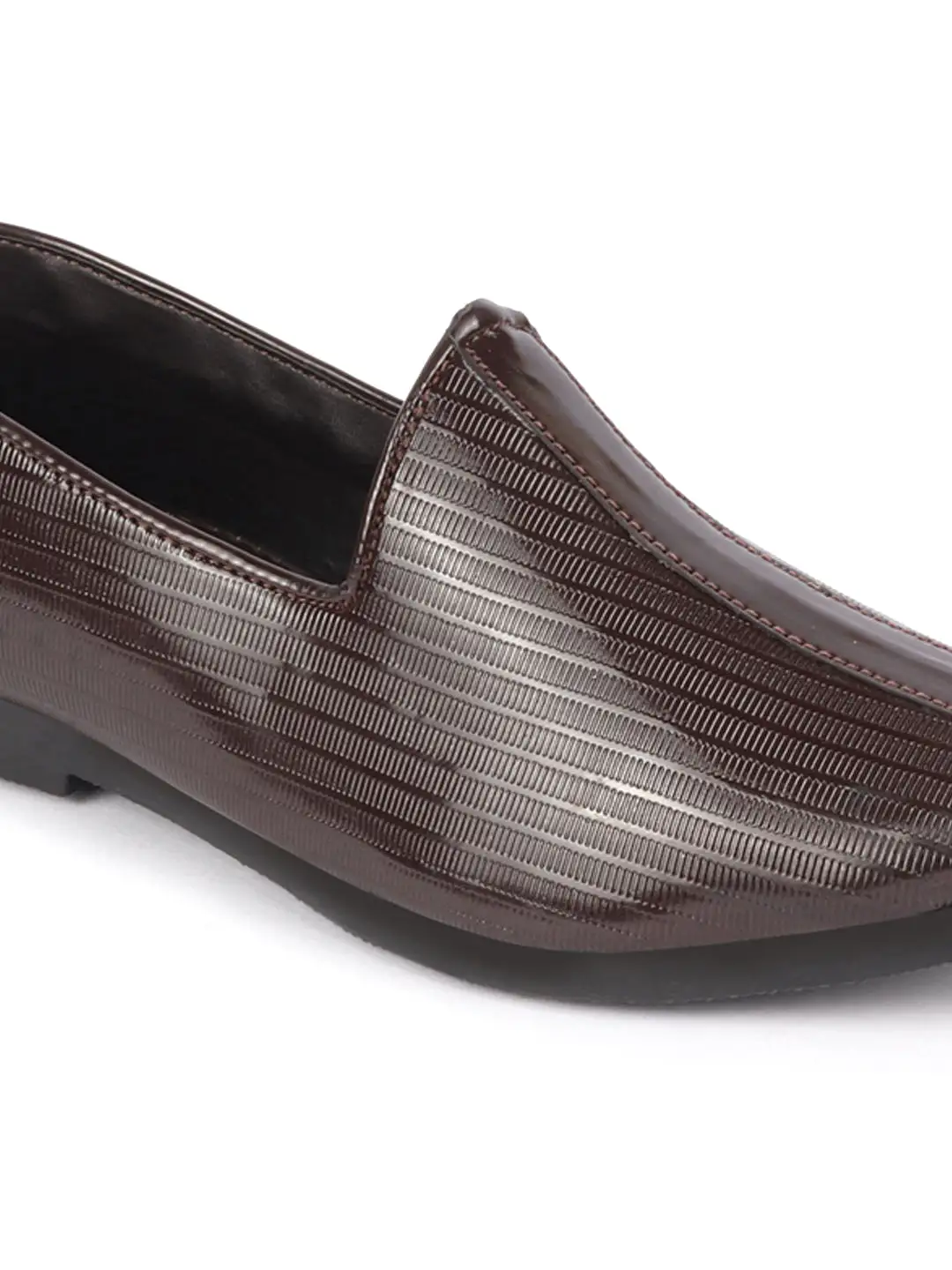 Men Brown Glossy Shine Textured Design Wedding Festive Ethnic Slip On Jutis and Mojaris