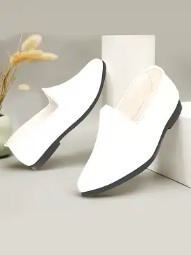 Men White Glossy Shine Textured Design Wedding Festive Ethnic Slip On Jutis and Mojaris