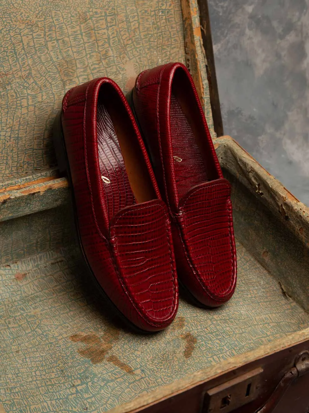 Moccasin 5300 CR Red