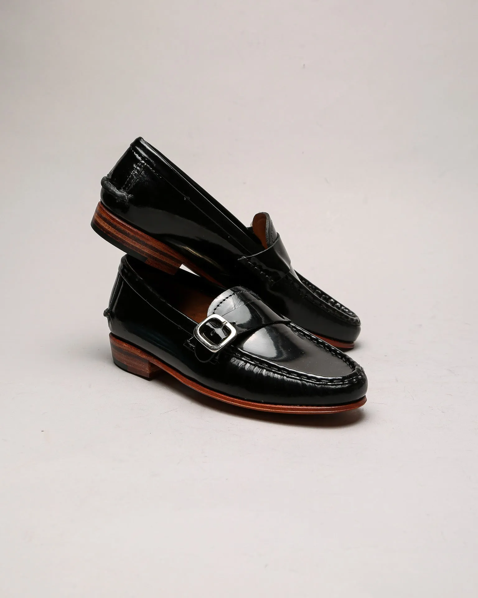 Moccasin 5320 with Buckle Patent Black