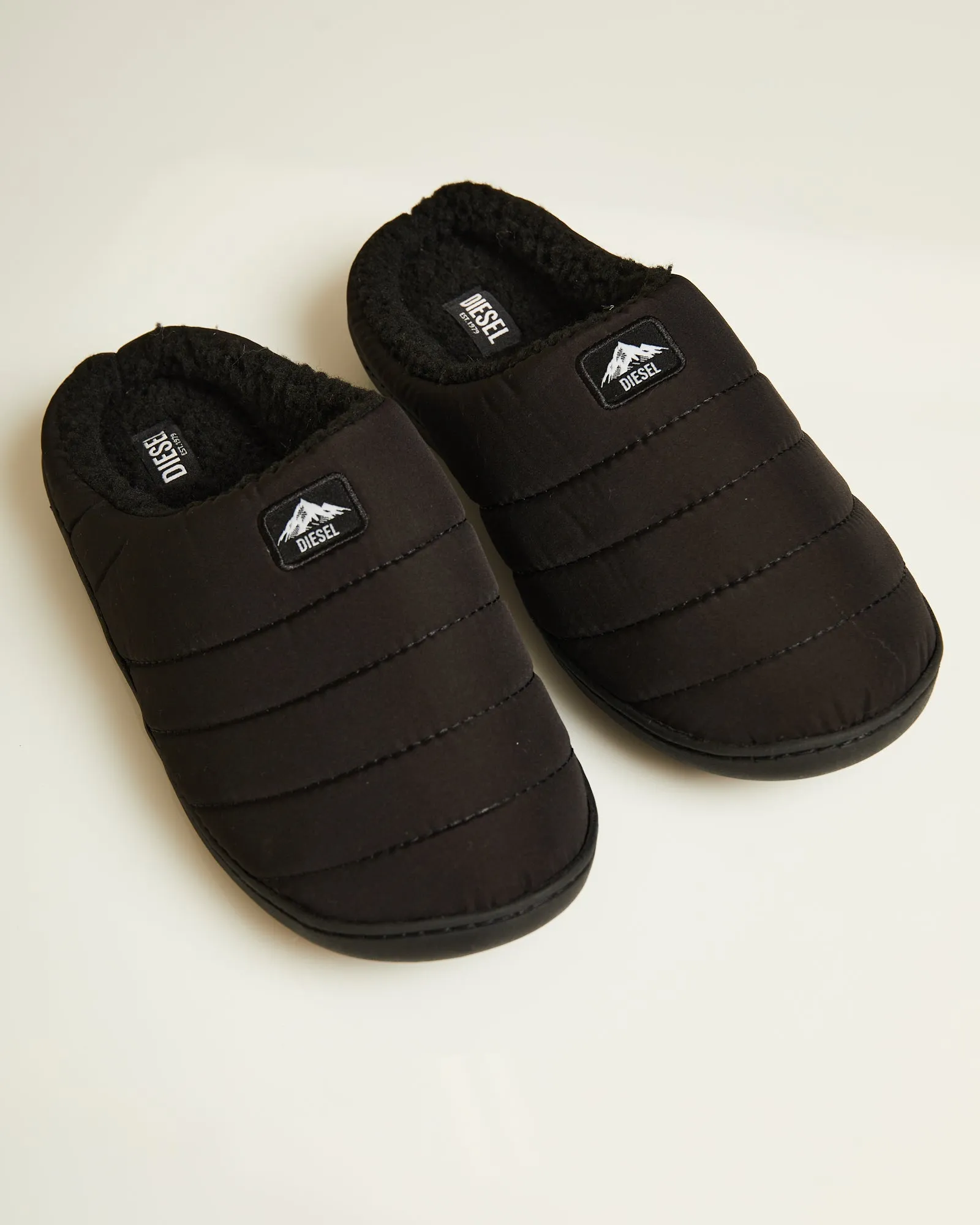 Noah Slippers Black