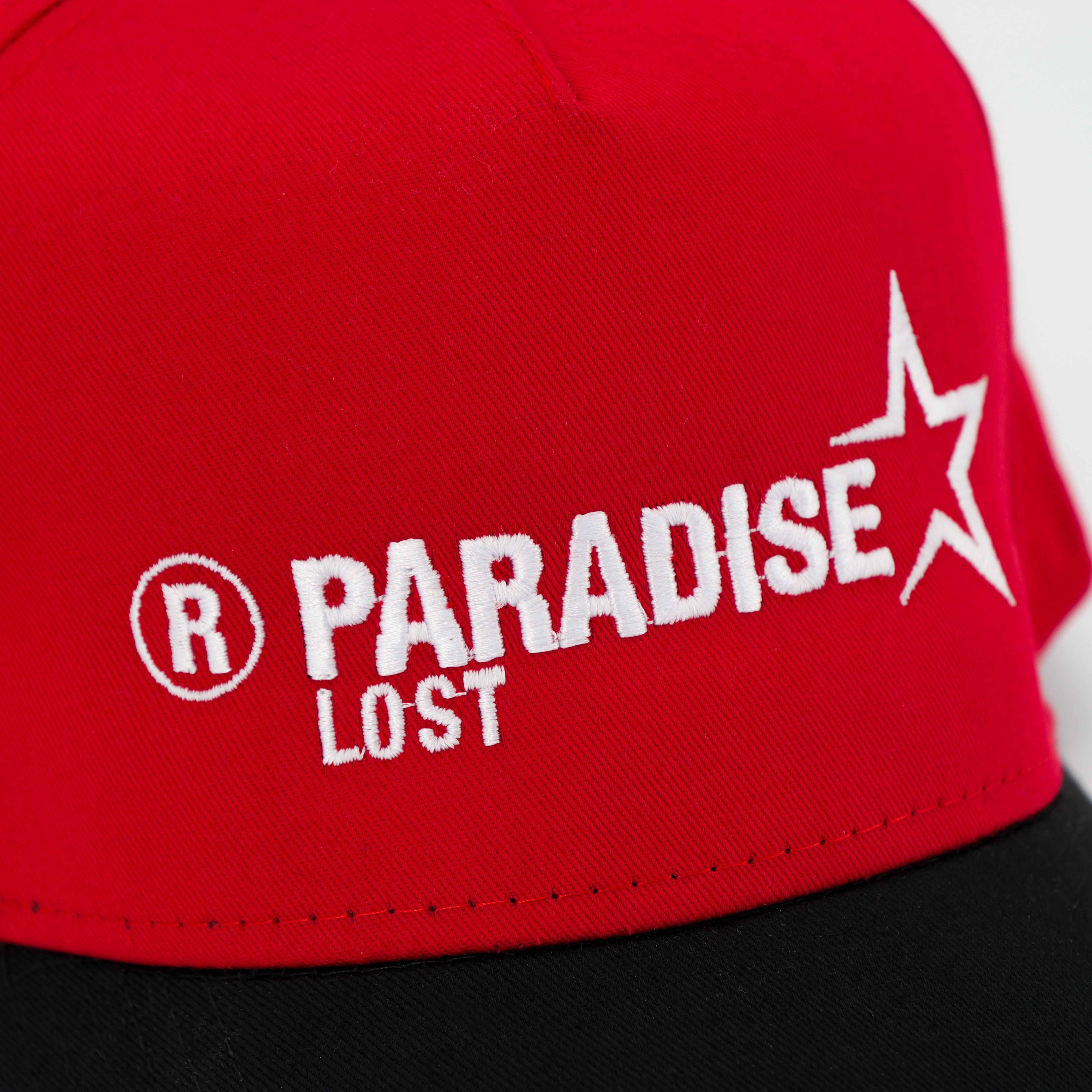 PL RESERVED HAT RED/BLACK