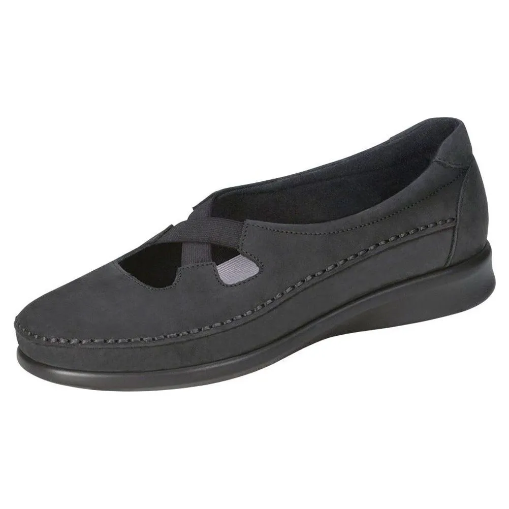 SAS Women's Crissy Slip On Loafer in Nero Wide