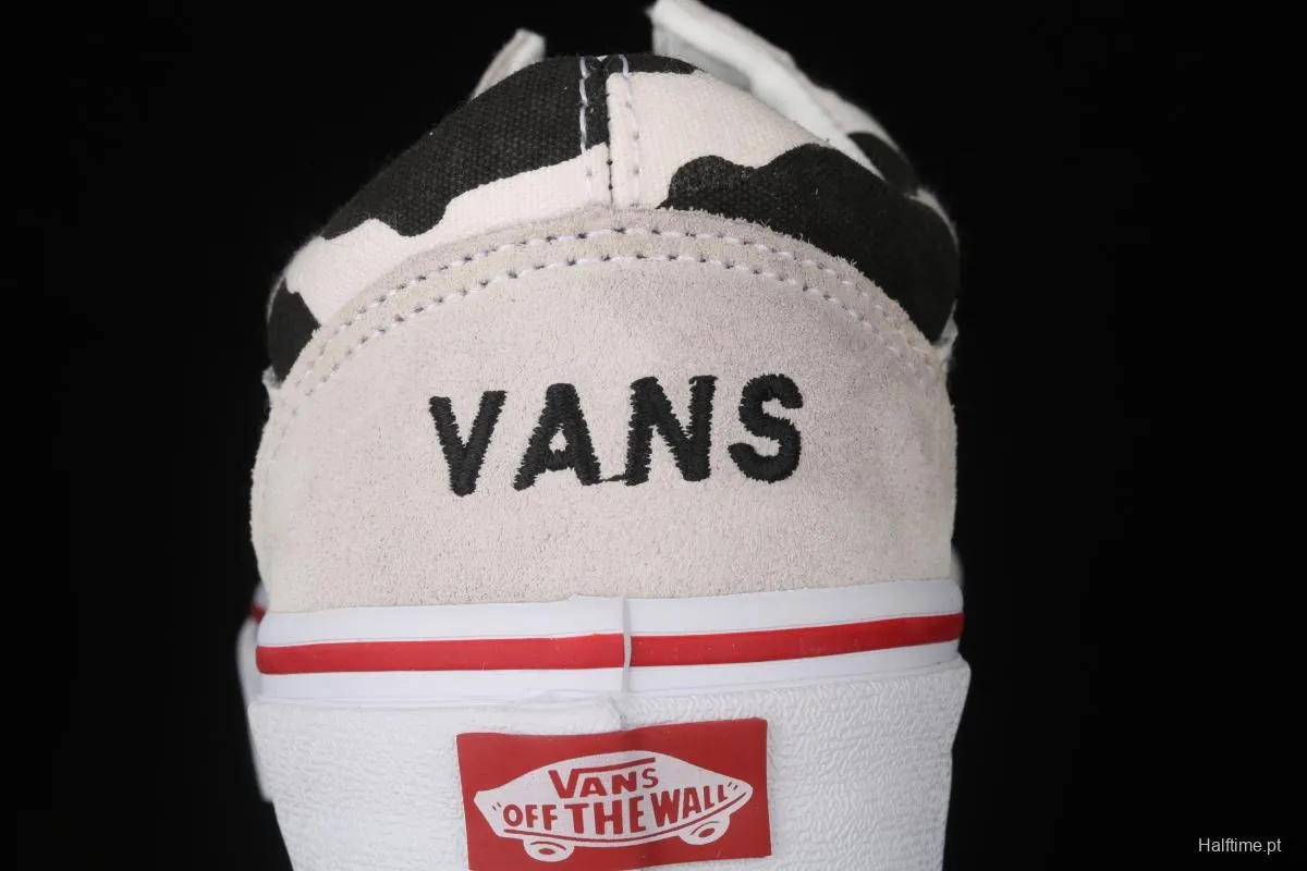 Vans Old Skool customized electric embroidery version of milk white cow low-side vulcanized skateboard shoes