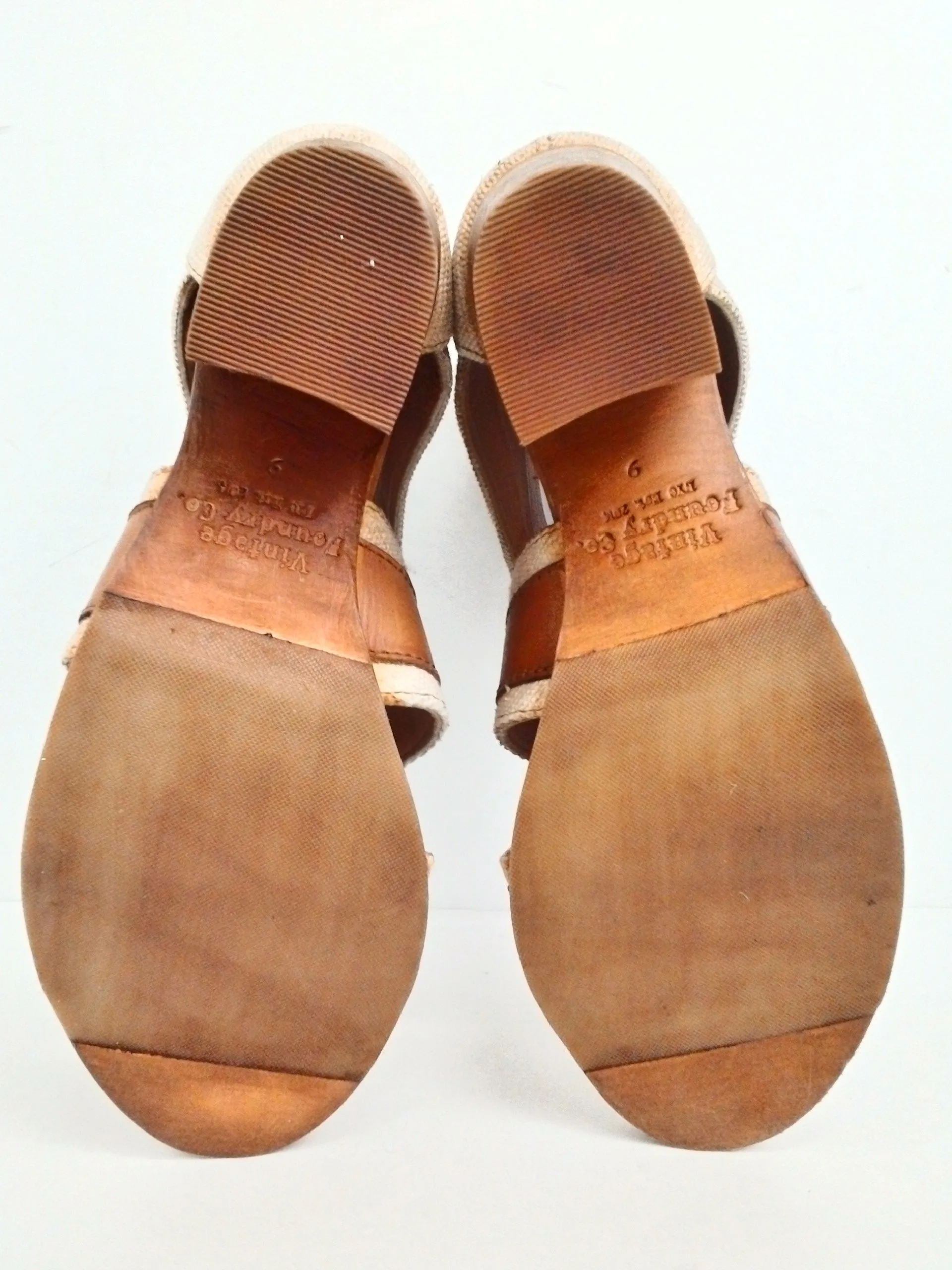 Vintage Foundry Co. Women's Brown Leather Sandals Size 9